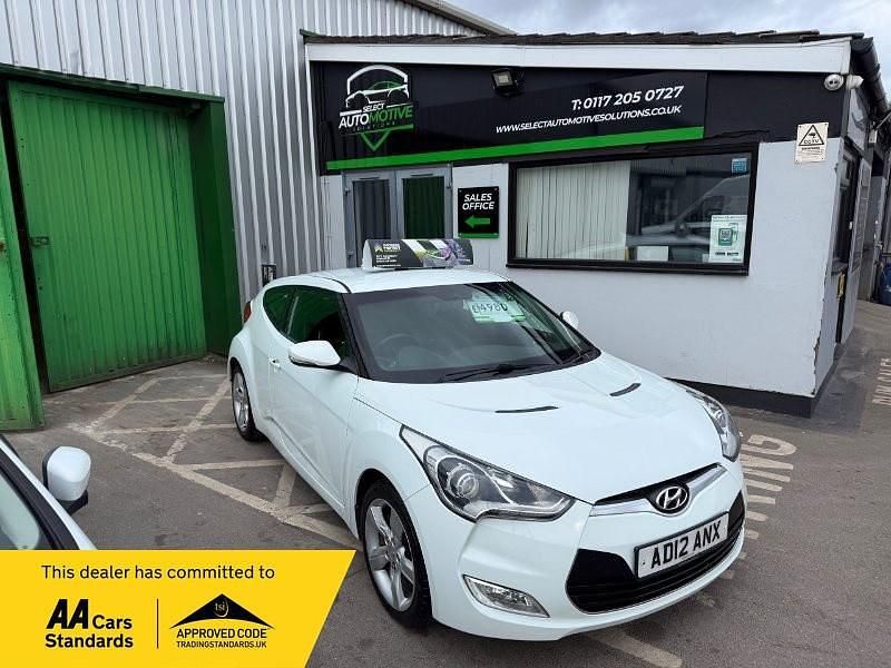 Used Hyundai Veloster 140 HP (102 kW) 2012 White Coupe
