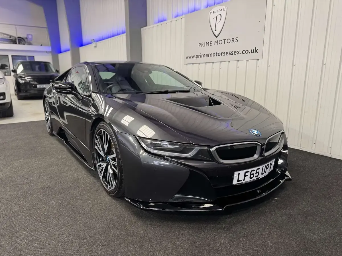 Used BMW i8 Comfort Edition 362 HP (266 kW) 2015 Grey Coupe