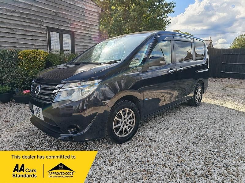 Blue Used 2016 Nissan Serena MPV | £8,995 (Good price) - Image 1/4