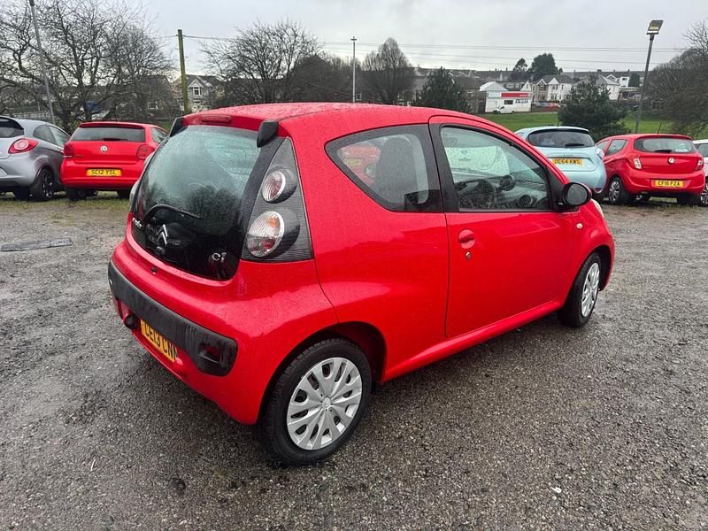 Used Citroën C1 VTR Sport 68 HP (50 kW) 2013 Red Hatchback