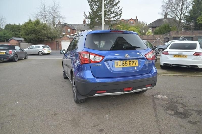 Used Suzuki SX4 SZ-T 120 HP (88 kW) 2016 Blue Hatchback