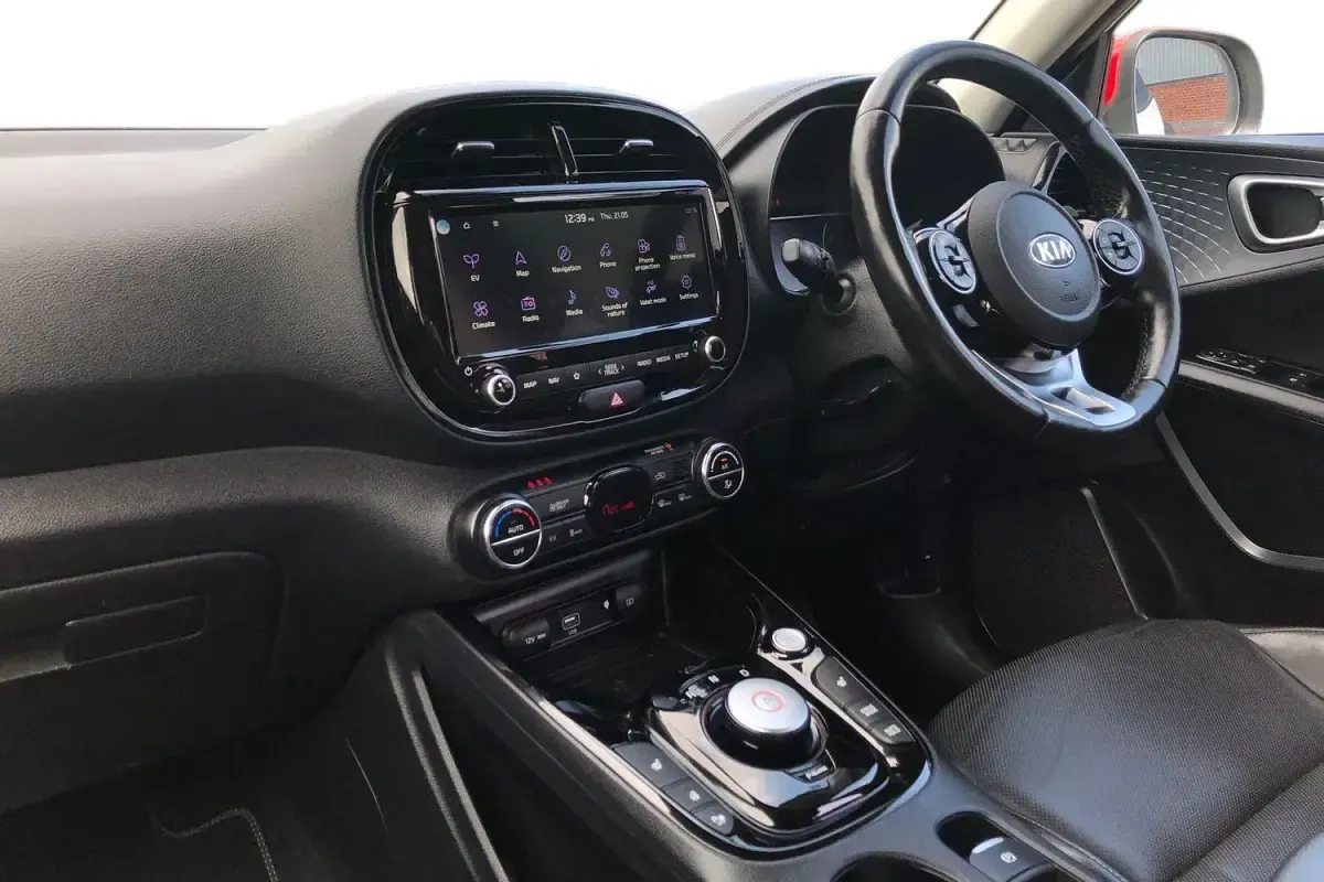 Used Kia Soul First Edition 150 kW (204 HP) 2020 White SUV