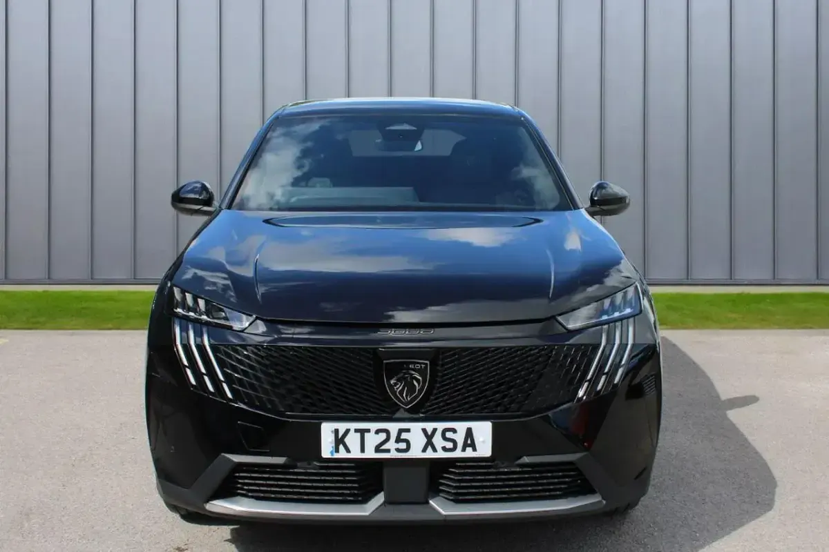 Used Peugeot 3008 GT 143 HP (105 kW) 2025 Black SUV