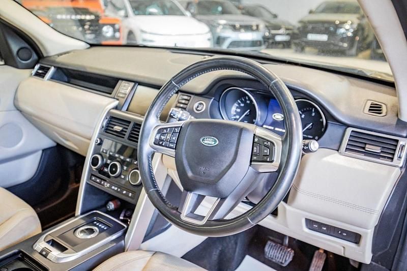 Used Land Rover Discovery Sport HSE Luxury 180 HP (132 kW) 2016 Brown SUV