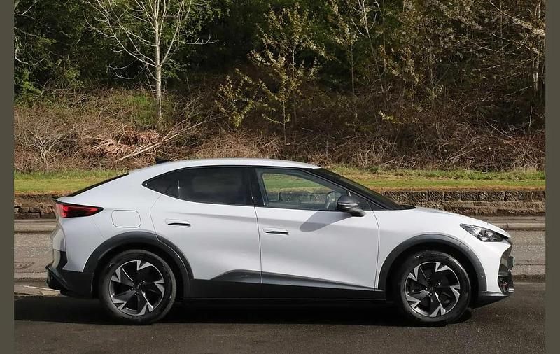 Used Cupra Tavascan 210 kW (286 HP) 2025 White SUV