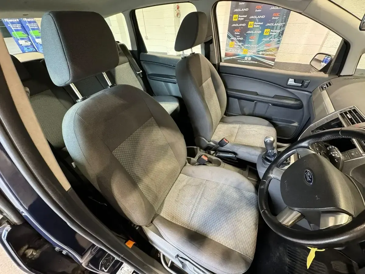 Used Ford C-MAX Zetec 2005 Blue MPV