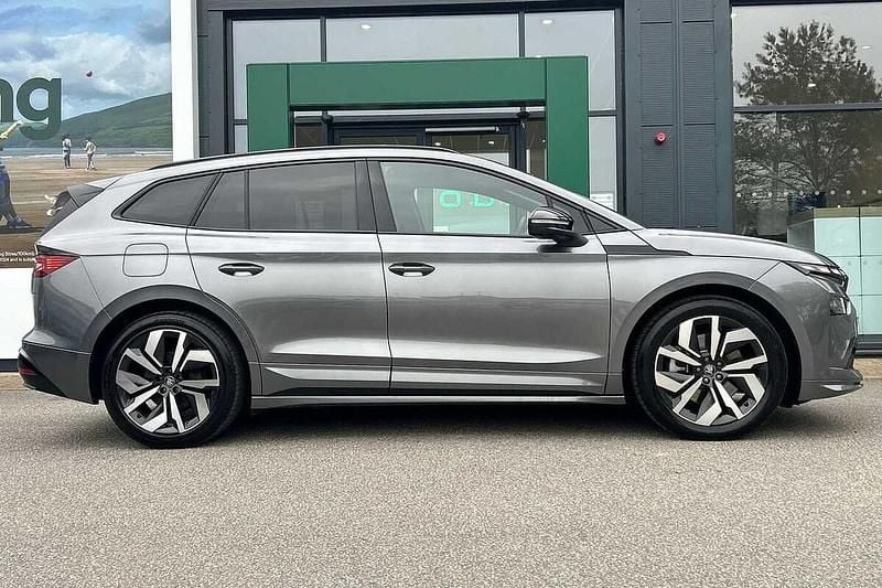 Used Skoda Enyaq iV SportLine 210 kW (286 HP) 2025 Graphite grey metallic SUV