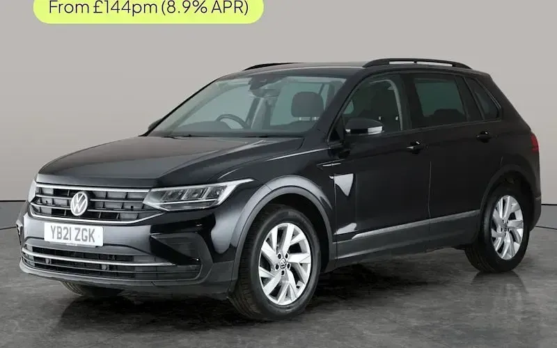 Usado VW Tiguan Life 131 HP (96 kW) 2023 SUV