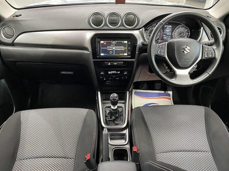 Used Suzuki Vitara SZ-T 129 HP (94 kW) 2022 Silver SUV