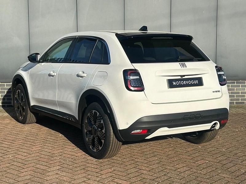 Nowe Fiat 600 La Prima 99 KM (72 kW) 2025 Biały Hatchback