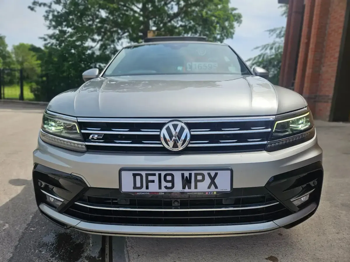 Used VW Tiguan R-line 150 HP (110 kW) 2019 Silver SUV