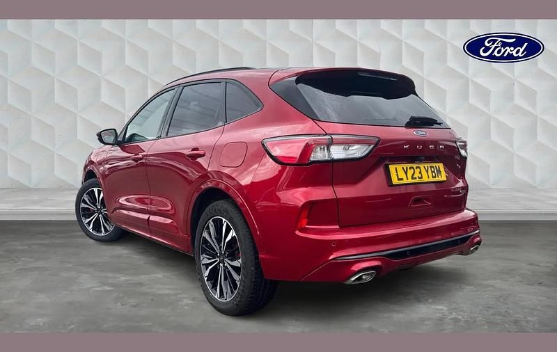 Used Ford Kuga ST-Line X 225 HP (165 kW) 2023 Red SUV