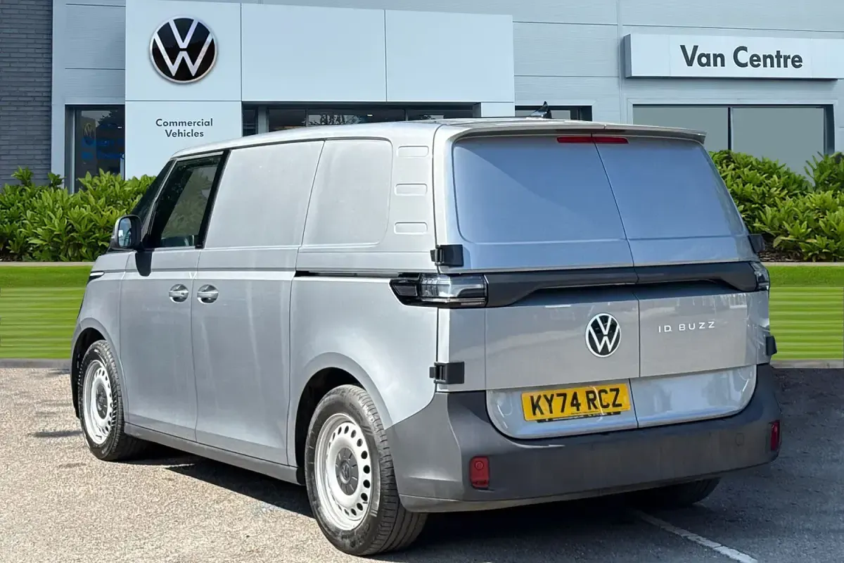 Used VW ID. Buzz 210 kW (286 HP) 2024 Silver MPV