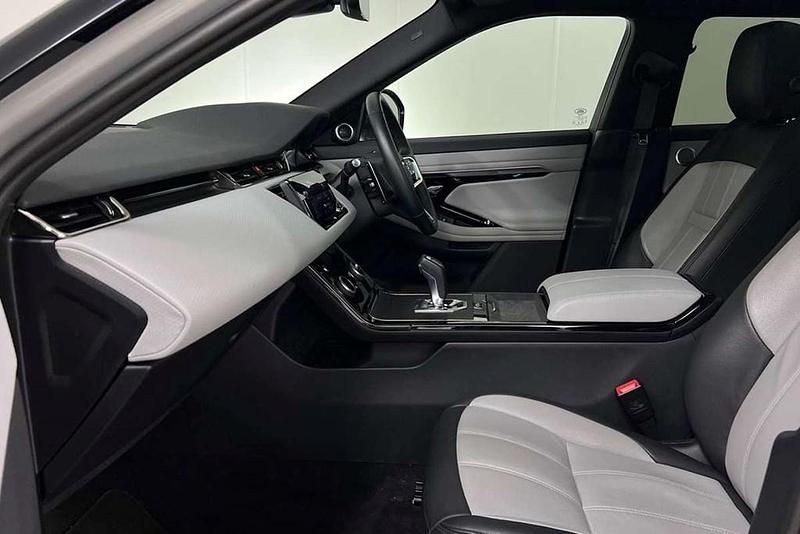 Used Land Rover Range Rover evoque 203 HP (149 kW) 2023 Silver SUV