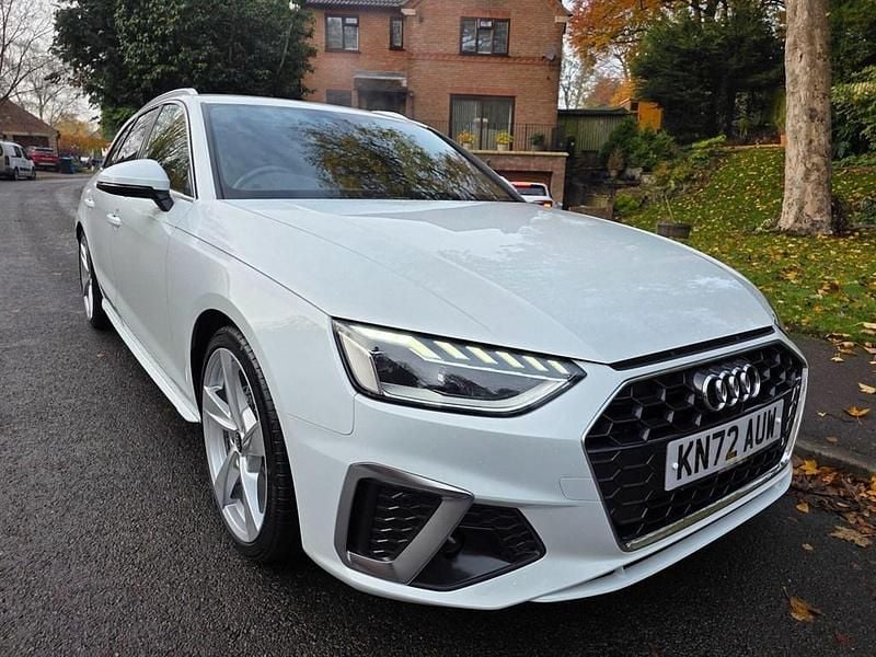 White Used 2022 Audi A4 S-Line Estate | £22,995 (Fair price) - Image 1/4