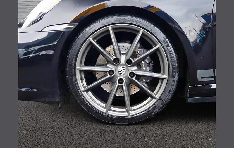 Used Porsche 911 379 HP (278 kW) 2023 Black Coupe