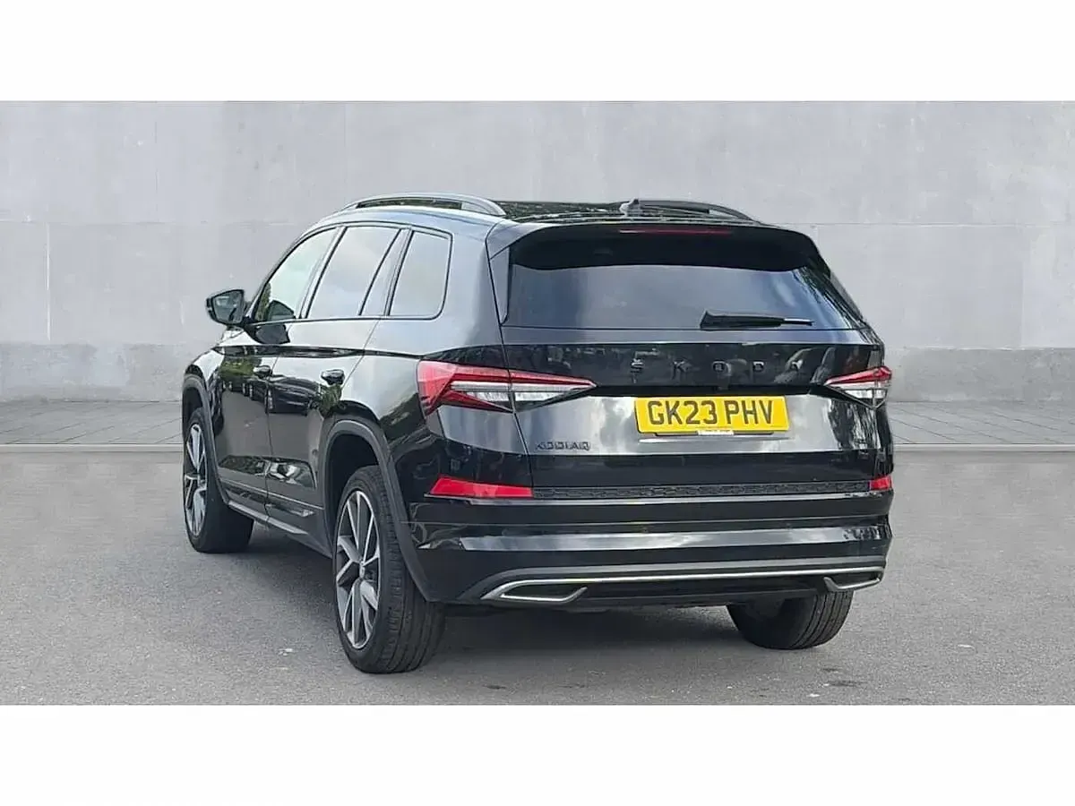 Used Skoda Kodiaq SportLine 190 HP (139 kW) 2023 Black magic pearl effect SUV