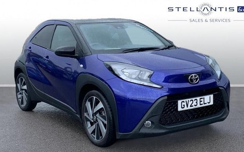 Used 2025 Toyota Aygo X SUV | £13,029 - Image 1/4
