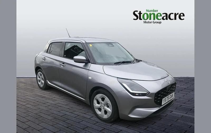 New Suzuki Swift 80 HP (58 kW) 2025 Silver Hatchback