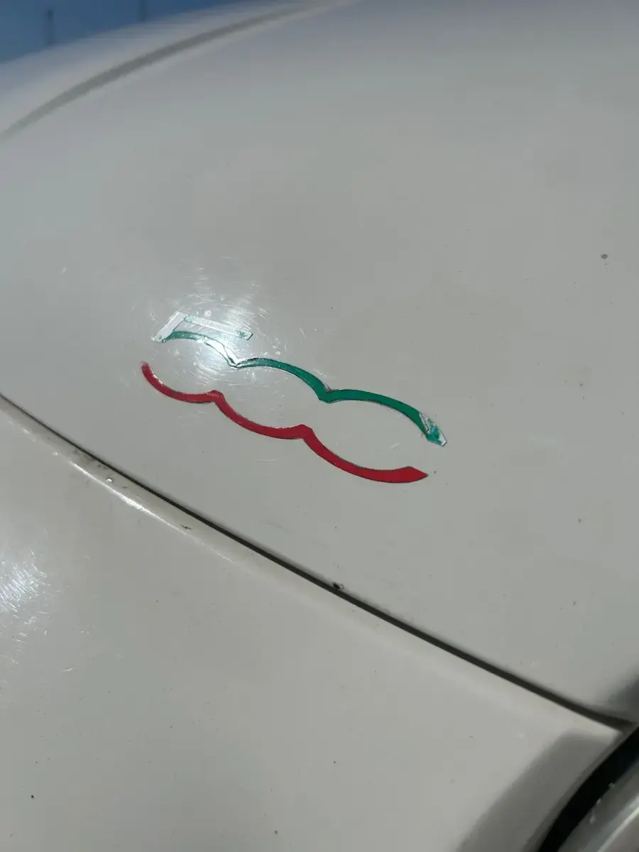 Gebraucht Fiat 500 Pop 69 PS (50 kW) 2010 Weiß Kleinwagen