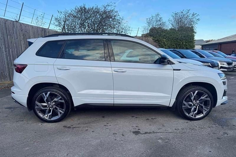 Used Skoda Karoq SportLine 150 HP (110 kW) 2025 White SUV