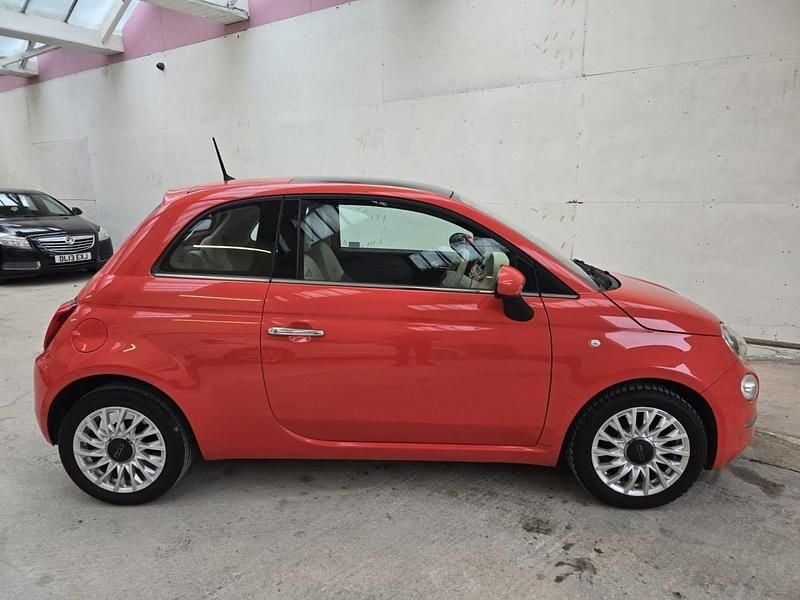 Used Fiat 500 Lounge 69 HP (50 kW) 2016 Pink Hatchback