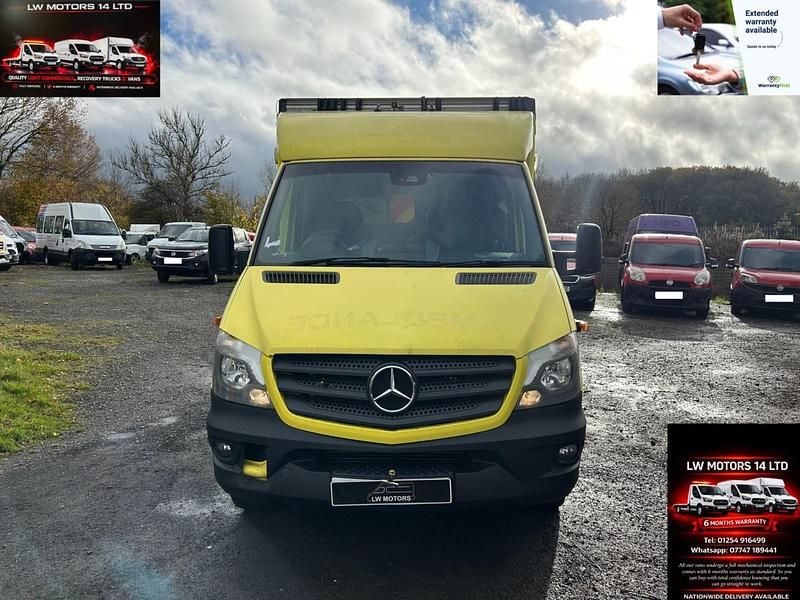 Used Mercedes Sprinter 188 HP (138 kW) 2017 Yellow Van