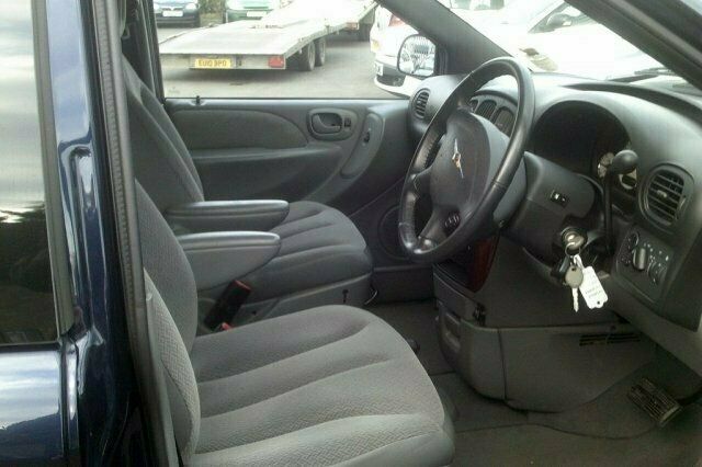 Used Chrysler Voyager 148 HP (108 kW) 2007 MPV