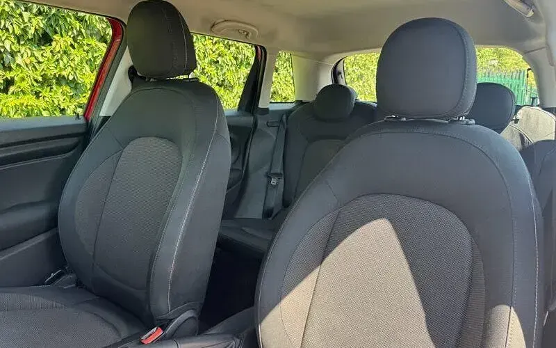 Used Mini Cooper Classic 136 HP (100 kW) 2019 Red Hatchback