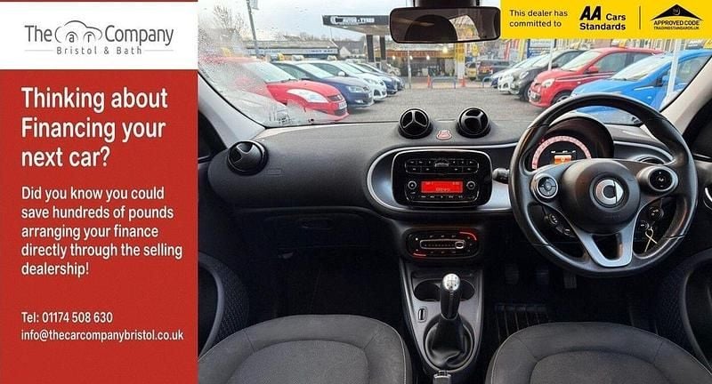 Used Smart ForFour Passion 71 HP (52 kW) 2017 Silver Hatchback