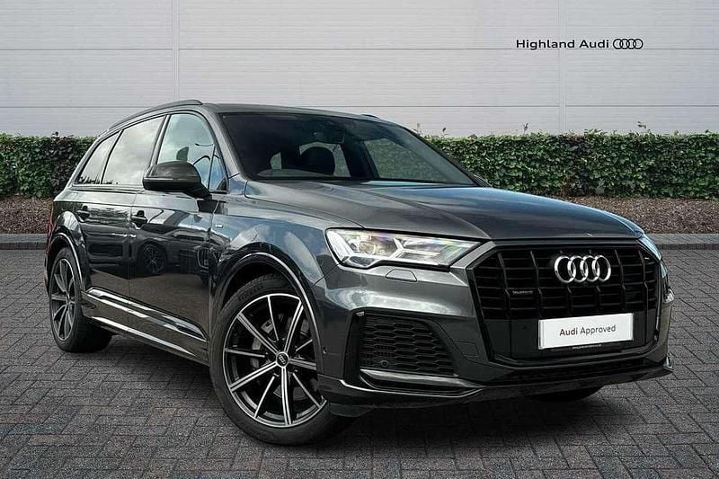 Grey Used 2022 Audi Q7 Black Edition SUV | £42,485 (Fair price) - Image 1/4