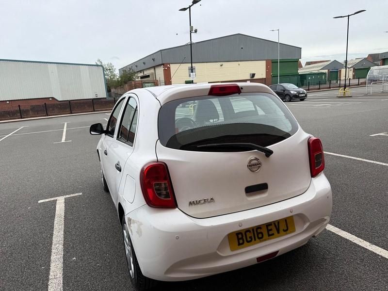 Begagnad Nissan Micra Visia 2016 Vit Halvkombi