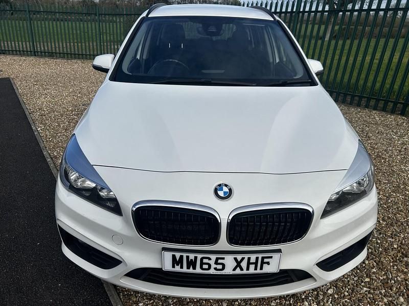 Used BMW 216 Gran Tourer Performance 114 HP (83 kW) 2015 White MPV