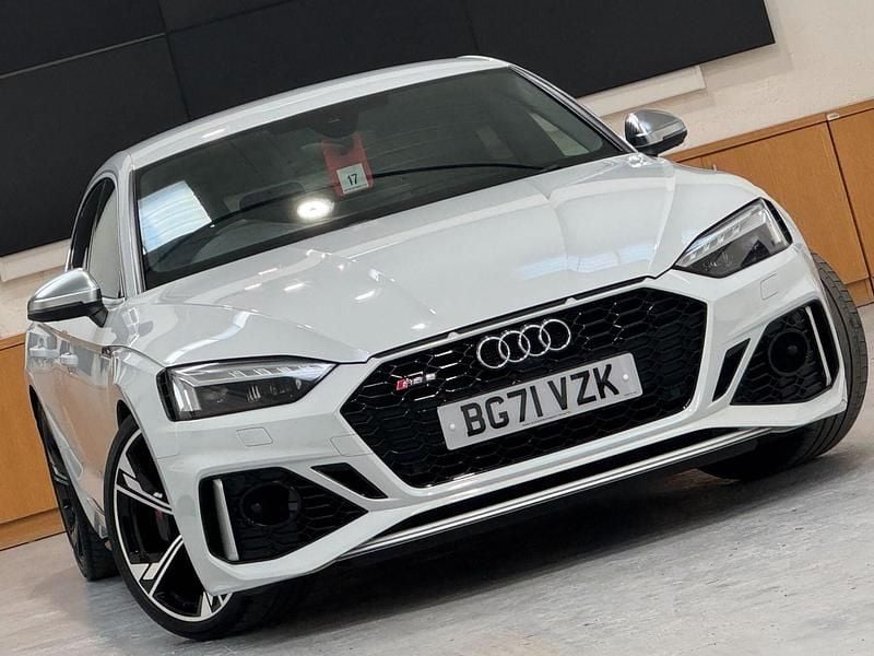 Used Audi RS5 Sportback Advanced 443 HP (325 kW) 2021 White Hatchback