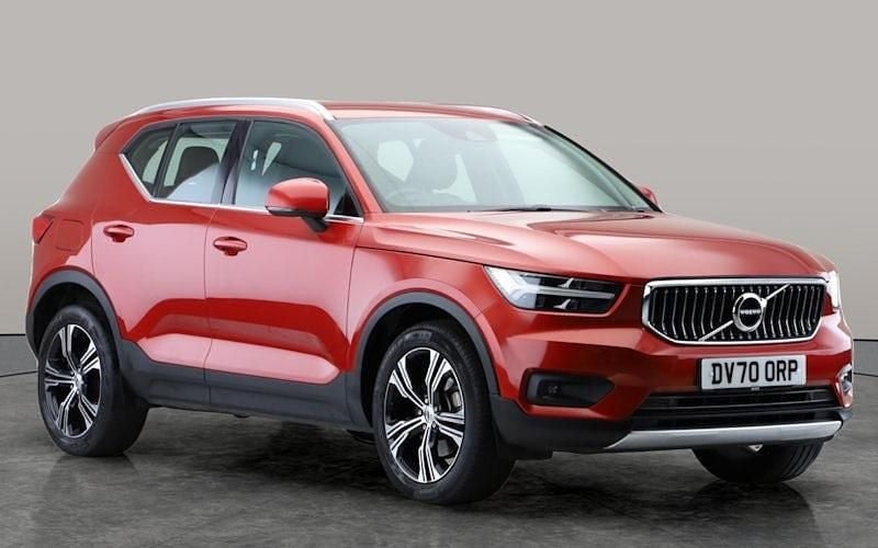 Used 2021 Volvo XC40 Inscription SUV | £22,822 (Good price) - Image 1/3