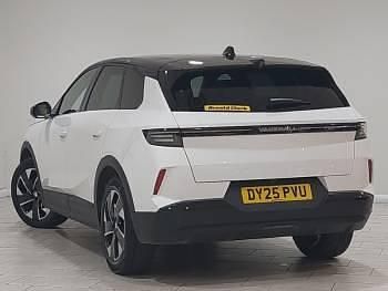 Used Vauxhall Grandland X Ultimate 136 HP (100 kW) 2025 White SUV