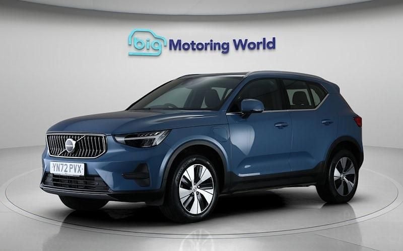Used Volvo XC40 Core 211 HP (155 kW) 2022 Blue SUV