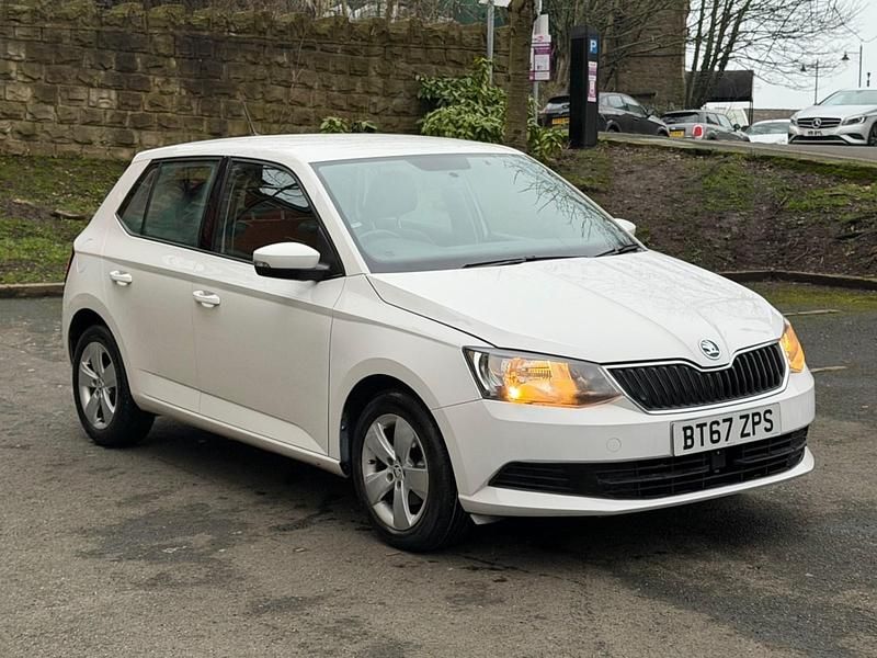 Used Skoda Fabia SE 2018 White Hatchback