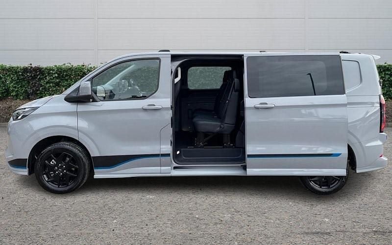 Used Ford Transit Sport 160 kW (218 HP) 2025 Van