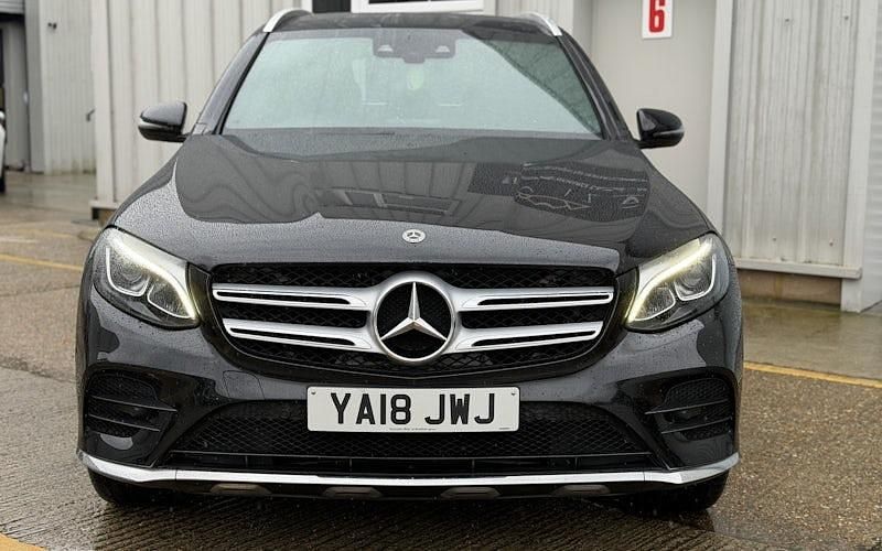 Used Mercedes GLC220 AMG Line Premium 170 HP (125 kW) 2018 Estate