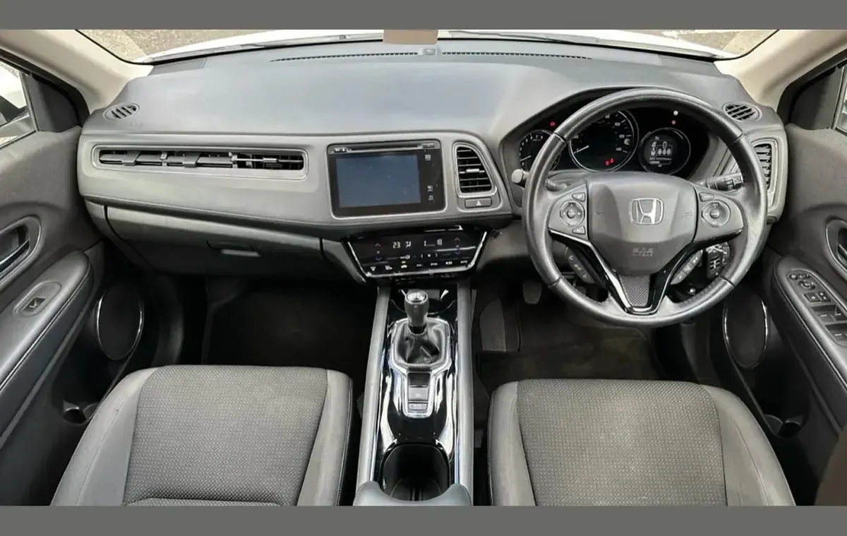 Used Honda HR-V SE 128 HP (94 kW) 2018 White SUV