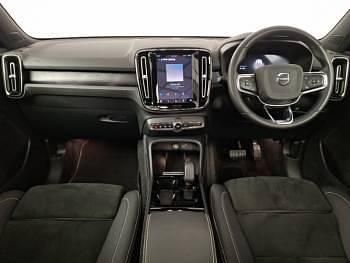 Used Volvo C40 Ultimate 169 kW (231 HP) 2022 Black SUV