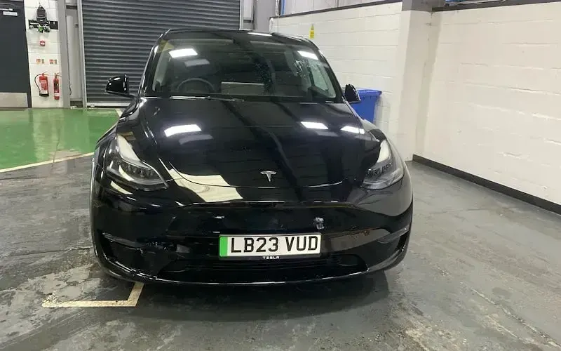 Used Tesla Model Y Long Range AWD 286 kW (389 HP) 2025 SUV