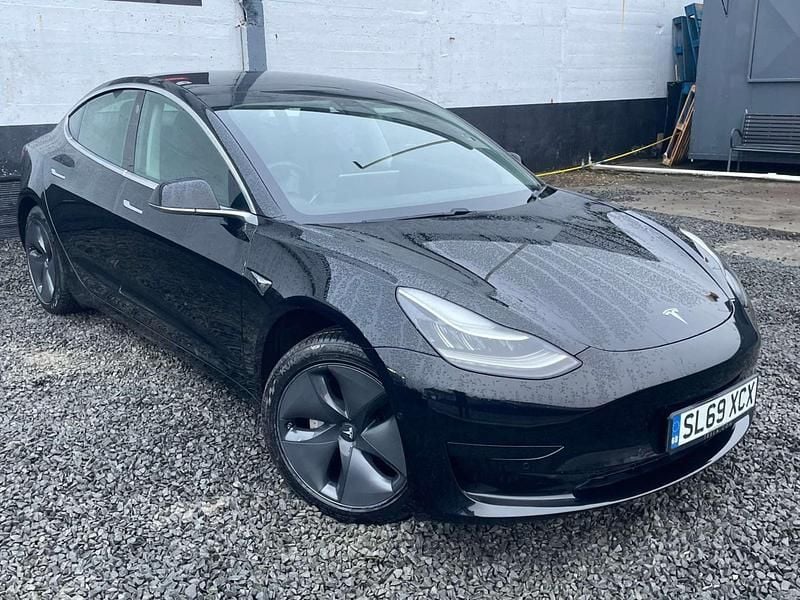 Black Used 2019 Tesla Model 3 Standard Range Sedan | £12,495 (A bit pricey) - Image 1/4