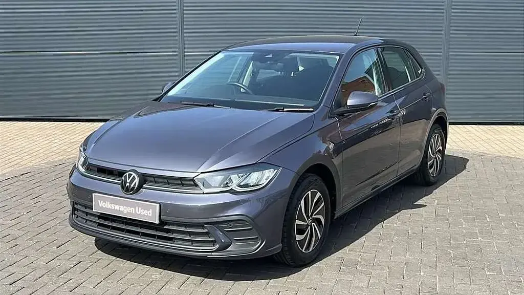 Used VW Polo Life 94 HP (69 kW) 2023 Grey Hatchback