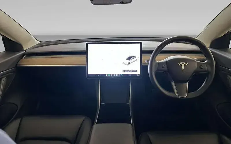 Used Tesla Model 3 Long Range AWD 258 kW (351 HP) 2023 Sedan