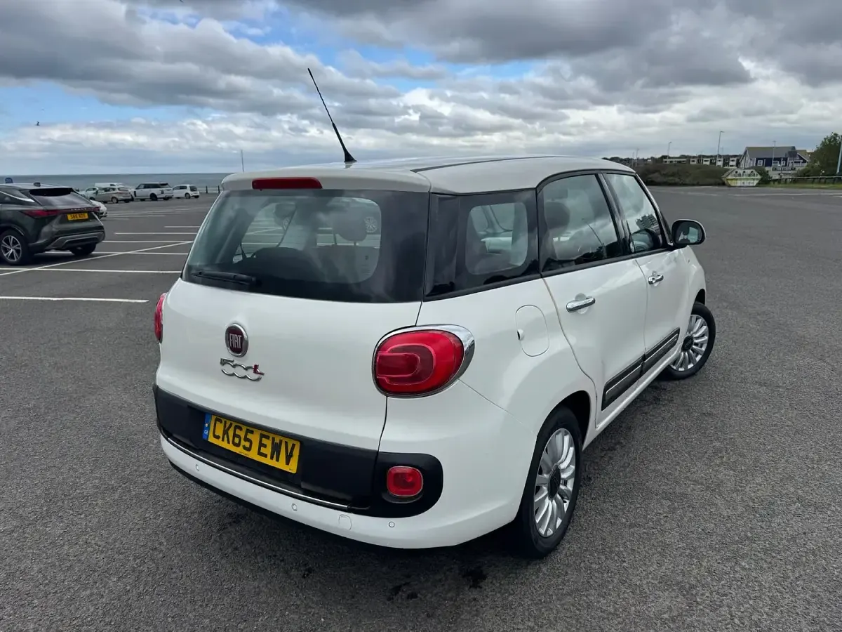 Used Fiat 500L Pop Star 2015 White MPV