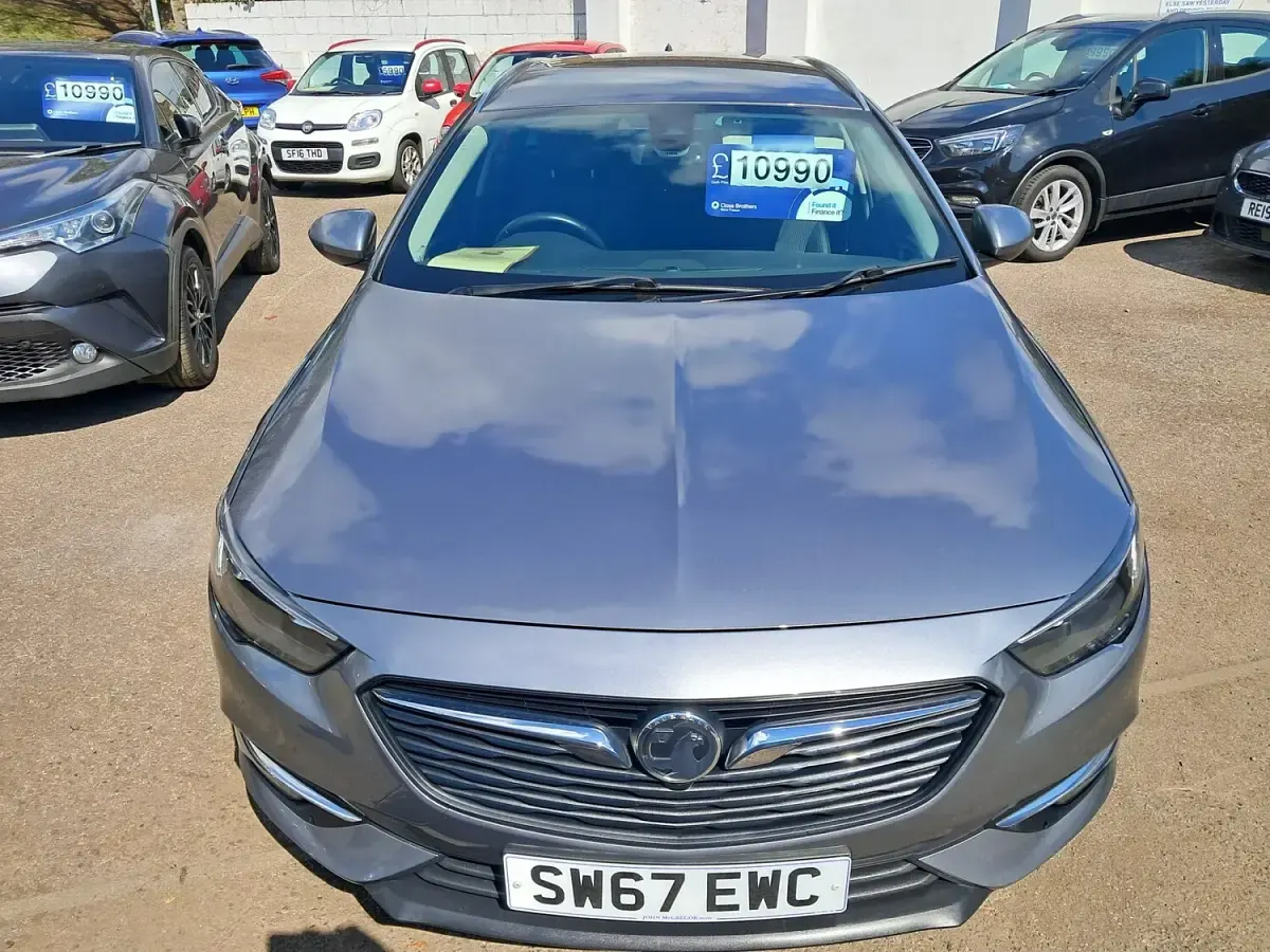 Used Vauxhall Insignia SRi 2017 Grey Estate