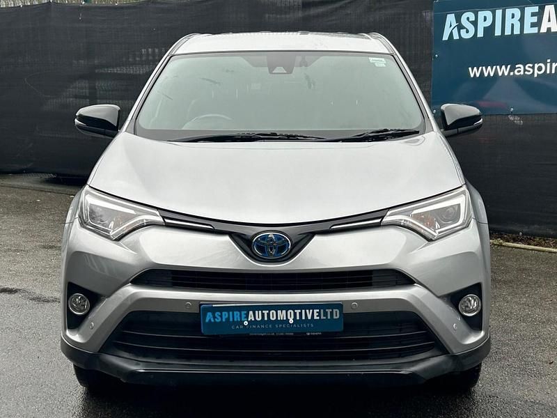 Used Toyota RAV4 2018 Silver SUV