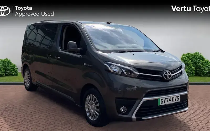 Used Toyota Proace Verso 100 kW (136 HP) 2024 Estate